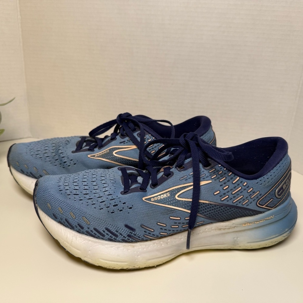 Brooks Women's Glycerin 20 Blue/White Running Shoes Sneaker Size 9.5B Activewear